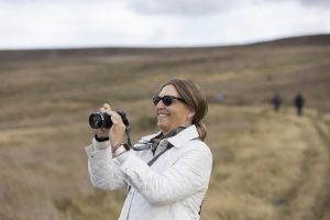 photography tours uk - Happy photographer
